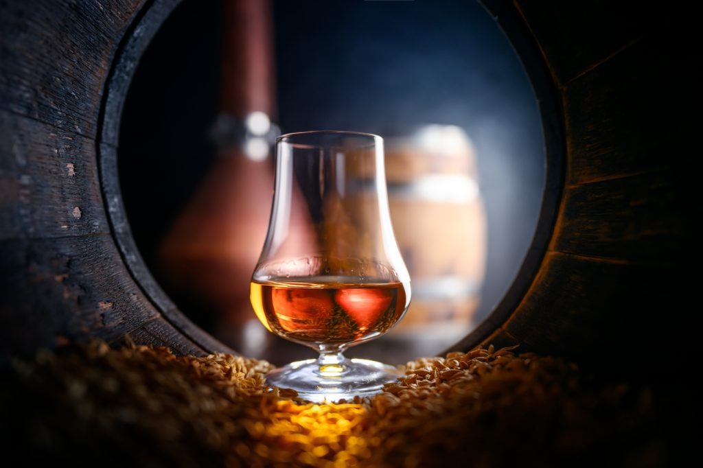 Unmissable Wine & Whisky Tours